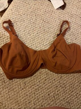 Skims unlined Demi bra 40DD